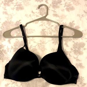 Victoria’s Secret Bombshell Push-up Bra 36B